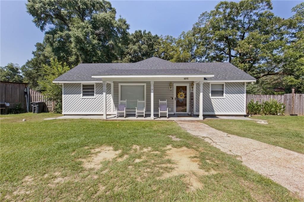4815 Sharpless Drive E, Eight Mile, AL 36613