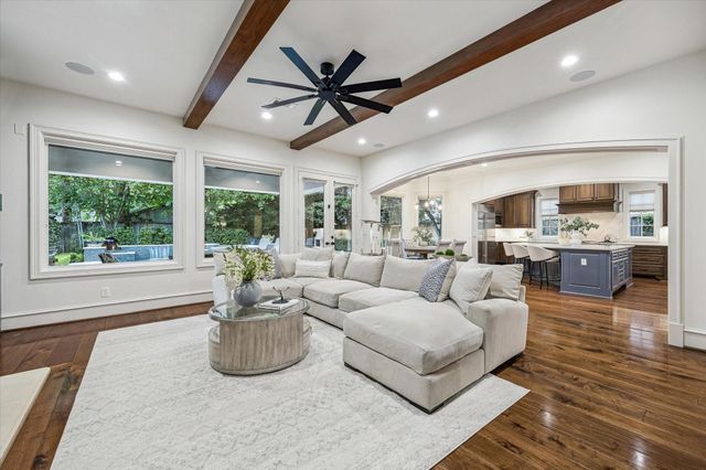 3810 Drake Street, Houston, TX 77005