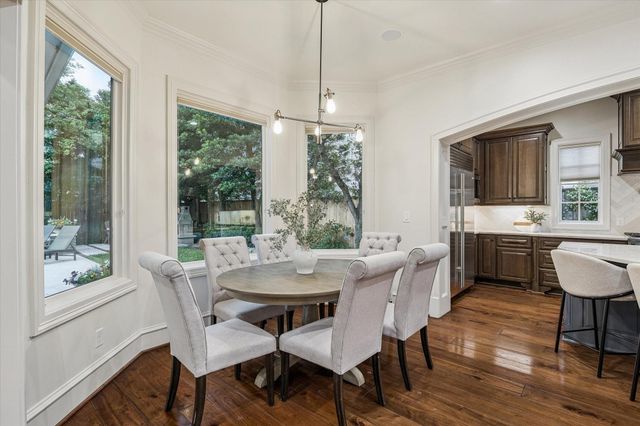 3810 Drake Street, Houston, TX 77005