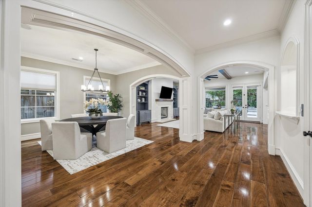 3810 Drake Street, Houston, TX 77005