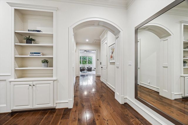 3810 Drake Street, Houston, TX 77005