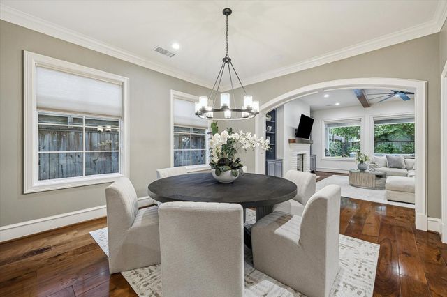 3810 Drake Street, Houston, TX 77005