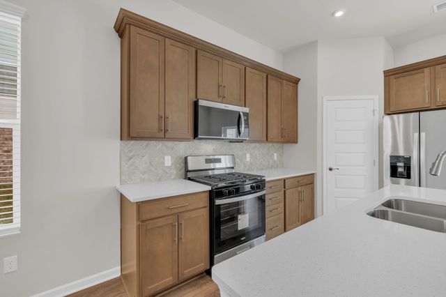 1353 Harmony Hill Ln, Mount Juliet, TN 37122