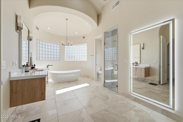 14020 S Canyon Drive, Phoenix, AZ 85048