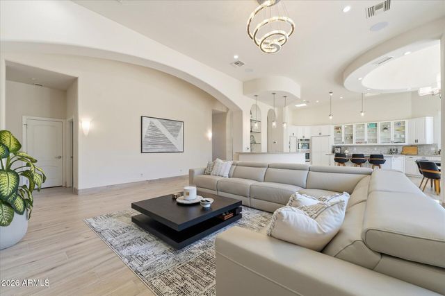14020 S Canyon Drive, Phoenix, AZ 85048