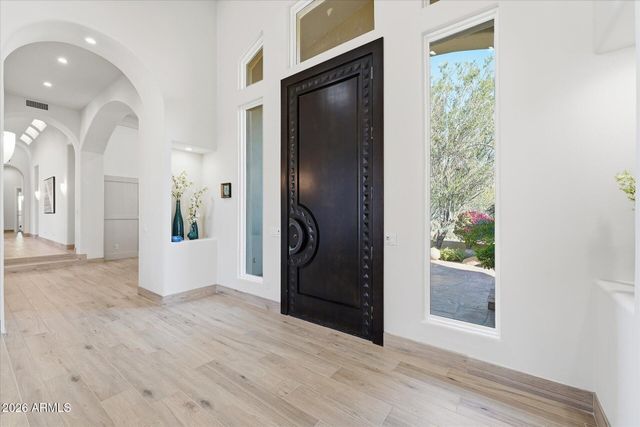 14020 S Canyon Drive, Phoenix, AZ 85048