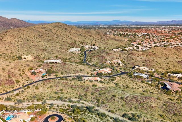 14020 S Canyon Drive, Phoenix, AZ 85048