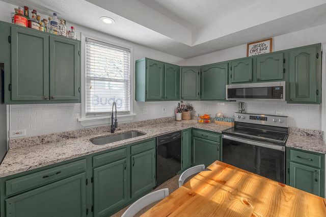 400 E Woodford Street, Lawrenceburg, KY 40342