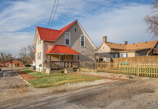 400 E Woodford Street, Lawrenceburg, KY 40342