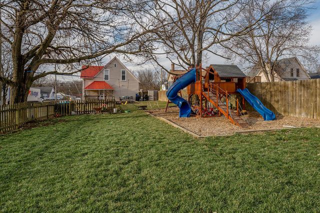 400 E Woodford Street, Lawrenceburg, KY 40342