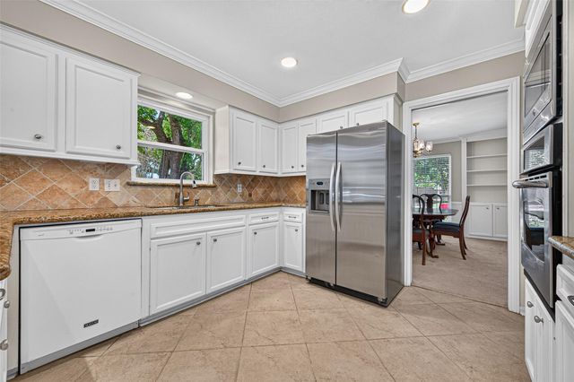 5239 Lymbar Drive, Houston, TX 77096