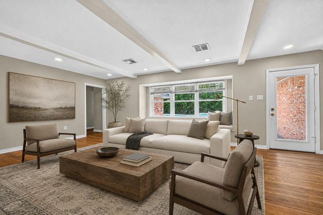5239 Lymbar Drive, Houston, TX 77096