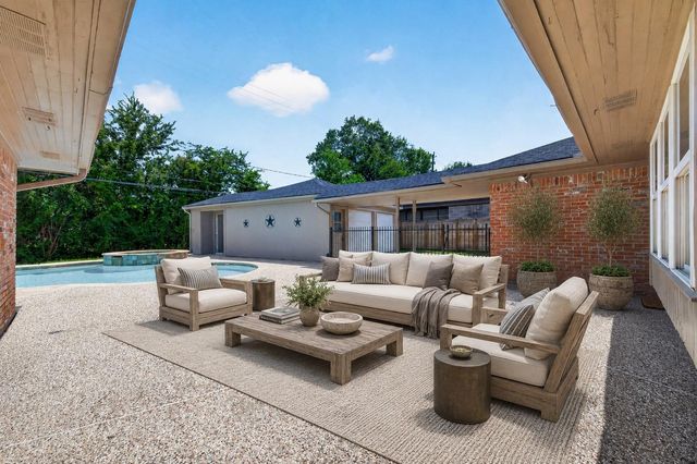 5239 Lymbar Drive, Houston, TX 77096