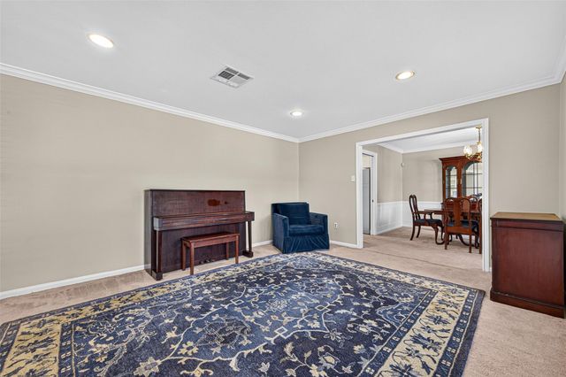 5239 Lymbar Drive, Houston, TX 77096