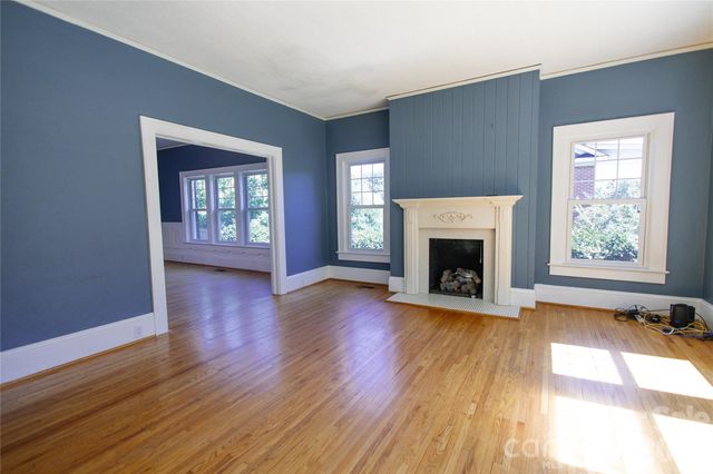 569 Rutherford Road, Marion, NC 28752