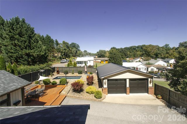 569 Rutherford Road, Marion, NC 28752