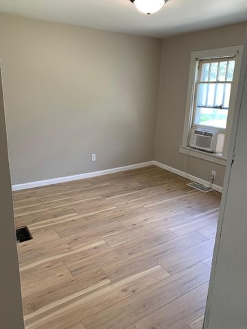 314 Lester Street, Waterloo, IA 50703