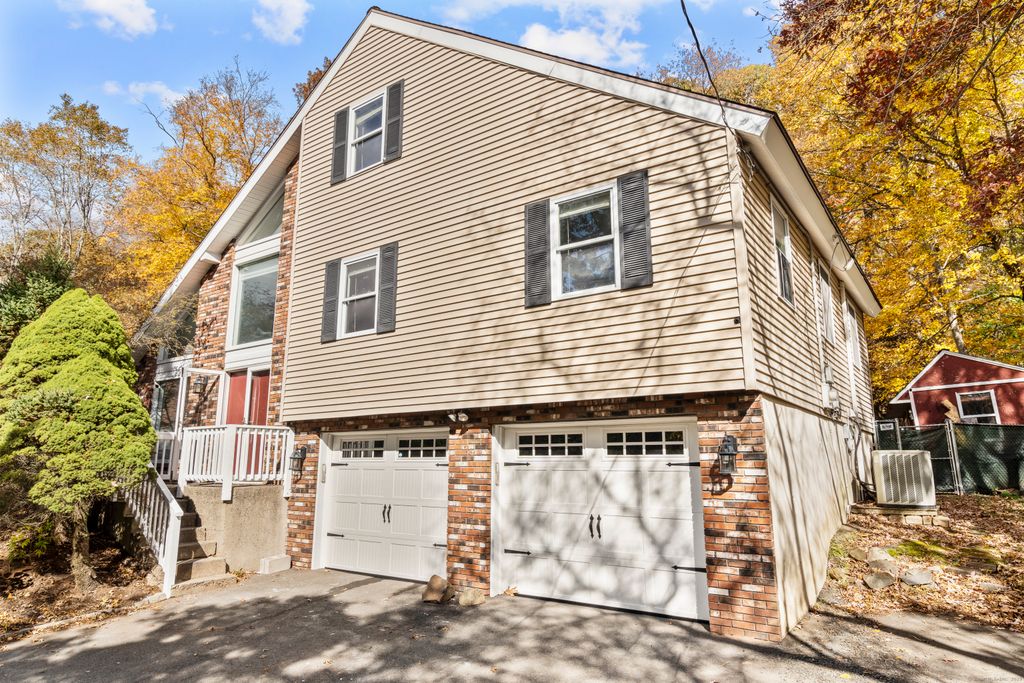 36 Raymond Drive, Meriden, CT 06451