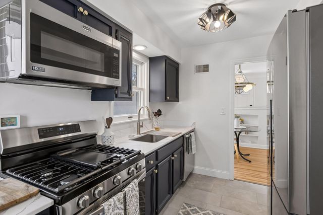 5841 11th Avenue S, Minneapolis, MN 55417