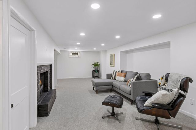 5841 11th Avenue S, Minneapolis, MN 55417