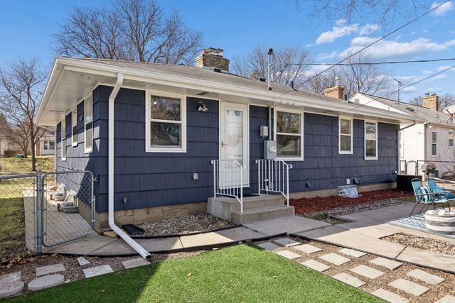 5841 11th Avenue S, Minneapolis, MN 55417