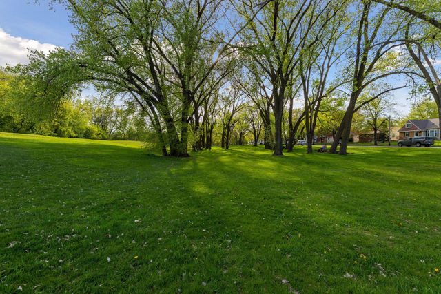 5841 11th Avenue S, Minneapolis, MN 55417