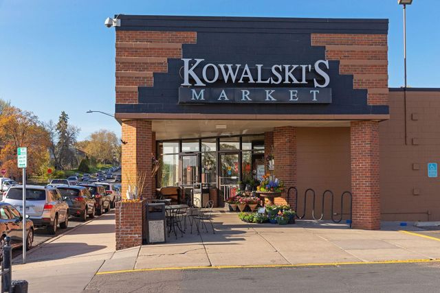 5841 11th Avenue S, Minneapolis, MN 55417