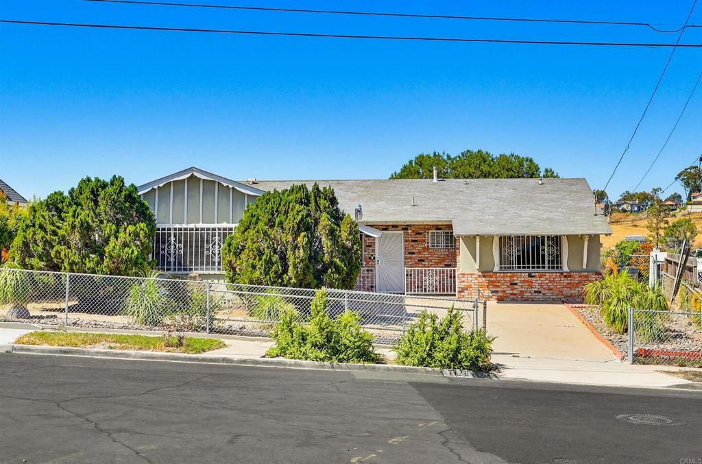 Image 1 of property listing at 7128 Jacmar Avenue, San Diego, CA 92114