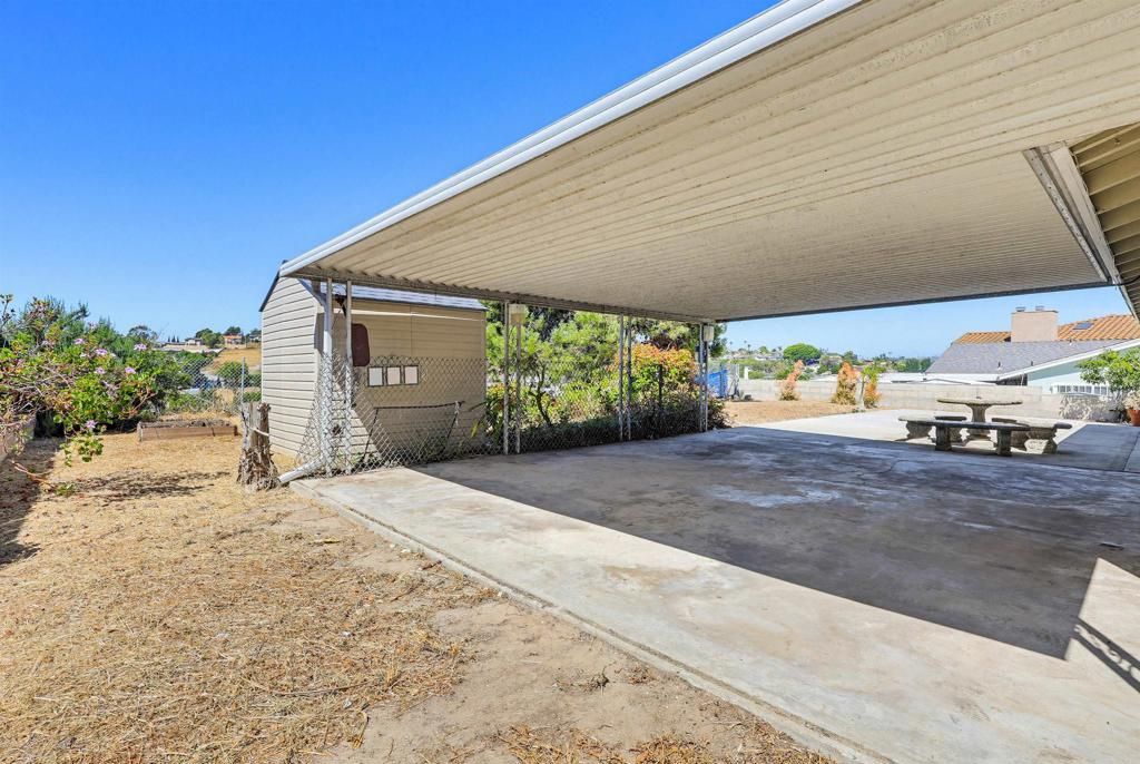 Image 34 of property listing at 7128 Jacmar Avenue, San Diego, CA 92114