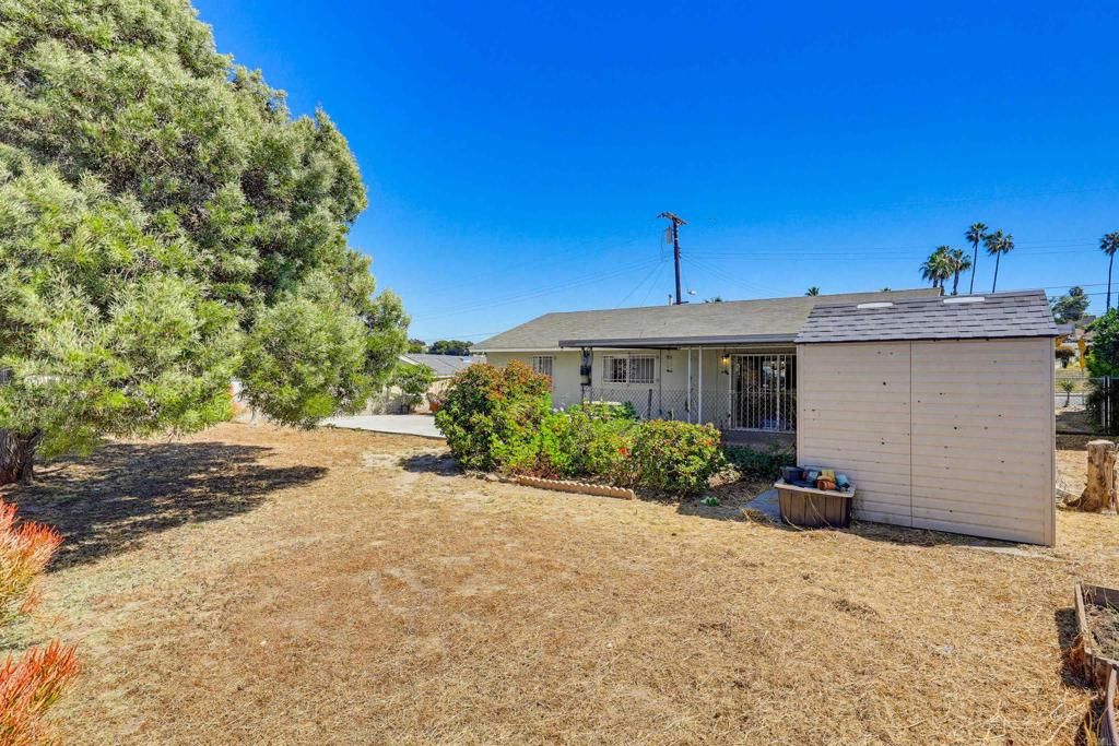 Image 42 of property listing at 7128 Jacmar Avenue, San Diego, CA 92114