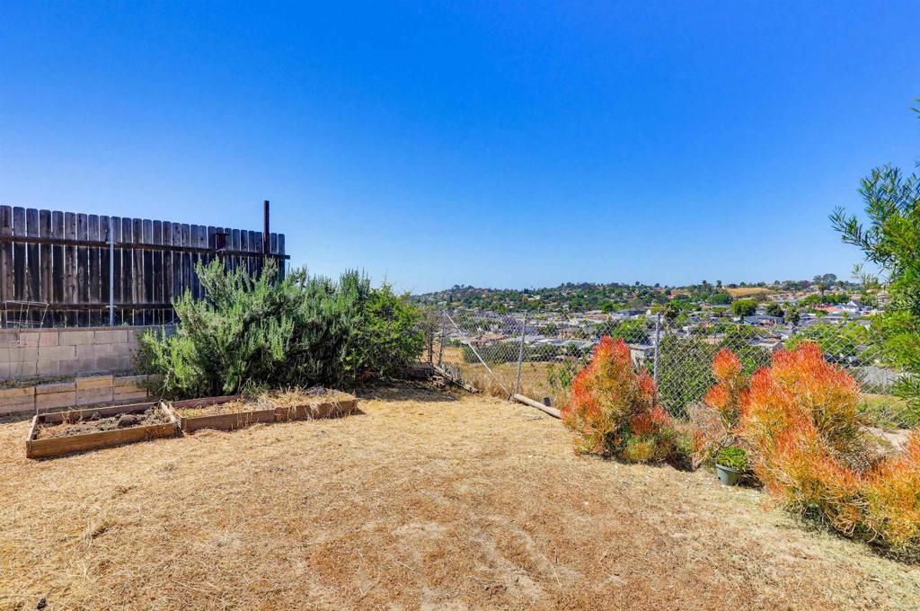 Image 44 of property listing at 7128 Jacmar Avenue, San Diego, CA 92114