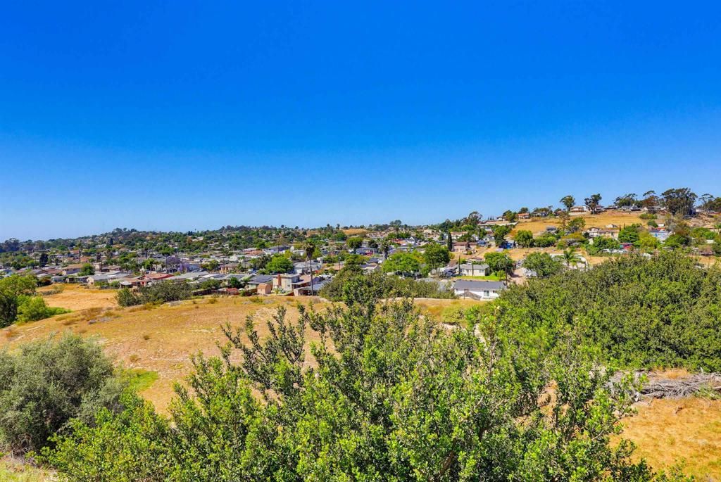 Image 46 of property listing at 7128 Jacmar Avenue, San Diego, CA 92114