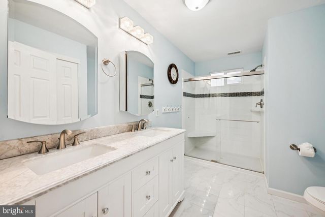 17 BRITTANY BLVD, Marlton, NJ 08053