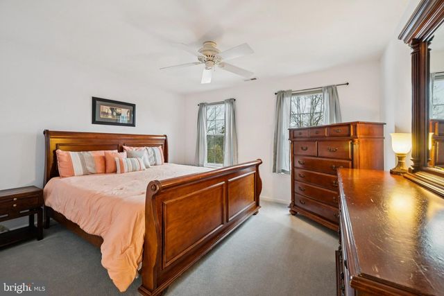 17 BRITTANY BLVD, Marlton, NJ 08053