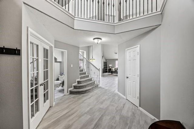 15323 Southwood Trace Lane Lane, Houston, TX 77049