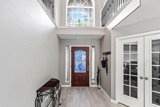 15323 Southwood Trace Lane Lane, Houston, TX 77049