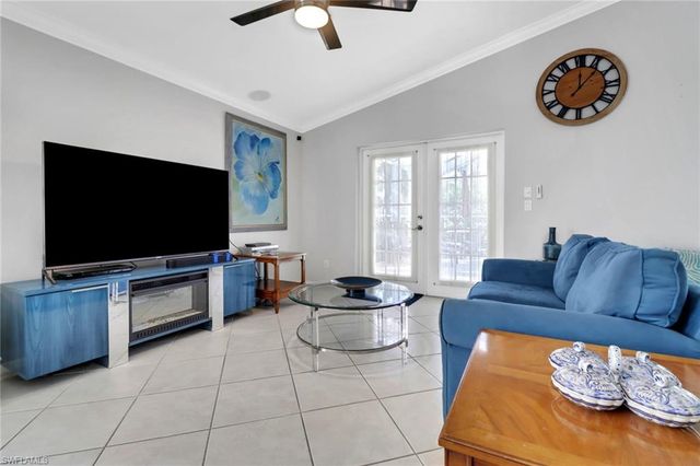 7477 Lourdes CT, Naples, FL 34104