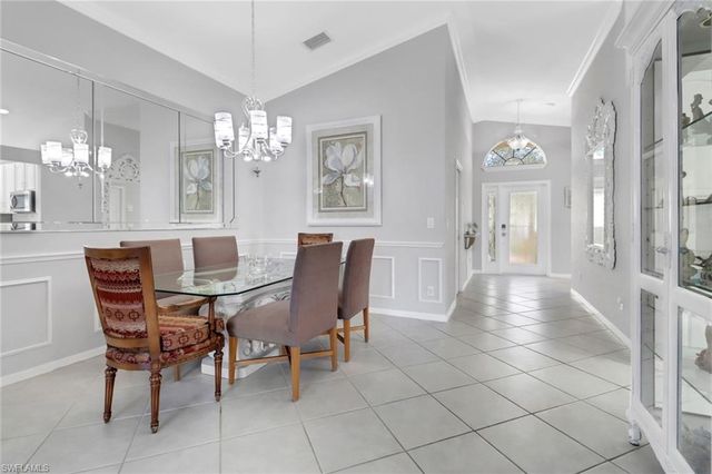 7477 Lourdes CT, Naples, FL 34104