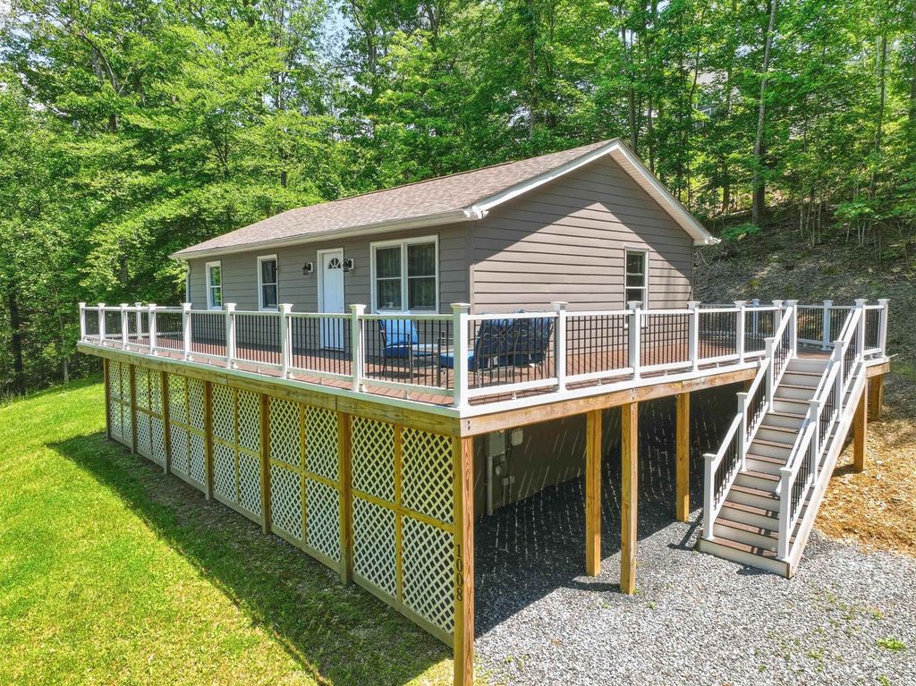 1008 OREGON HOLLOW RD, Linden, VA 22642