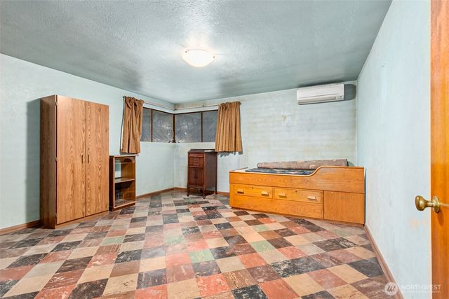 18002 74th Street E, Bonney Lake, WA 98391