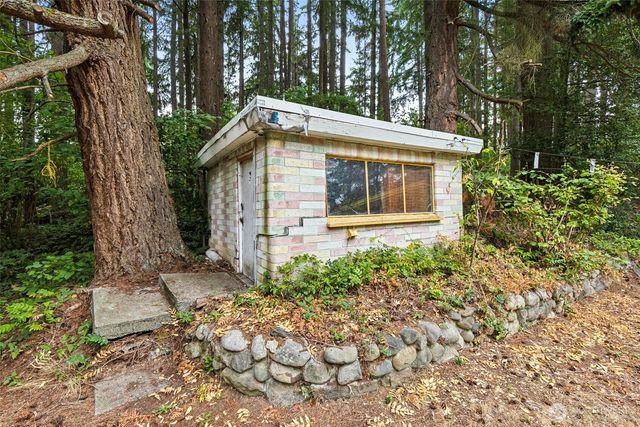 18002 74th Street E, Bonney Lake, WA 98391