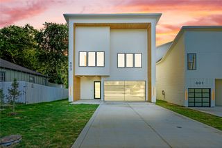 603 S Moore Street, Dallas, TX 75203