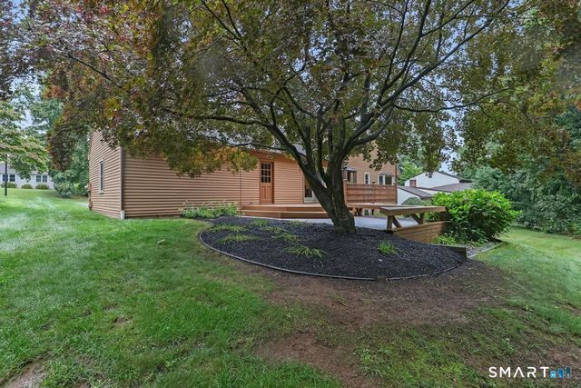 190 Valley View Road, Manchester, CT 06040