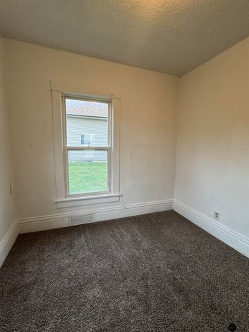 1545 N 15th Street, Lincoln, NE 68508