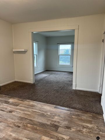 1545 N 15th Street, Lincoln, NE 68508