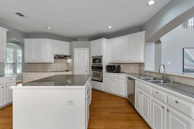 5701 Chippewa Trail, Frisco, TX 75034