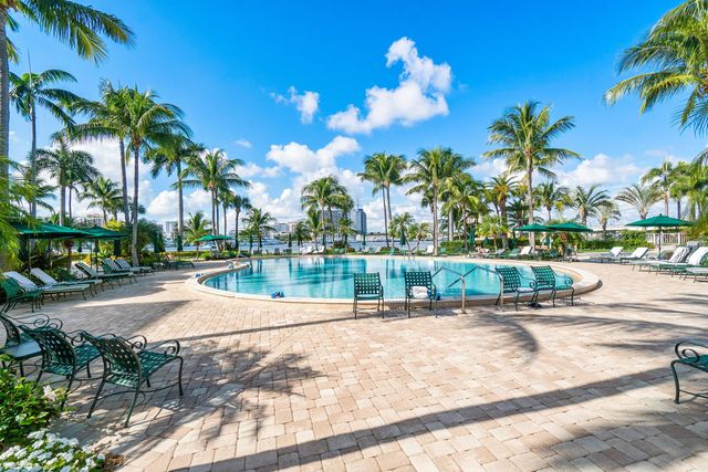 44 Cocoanut Row 222b, Palm Beach, FL 33480