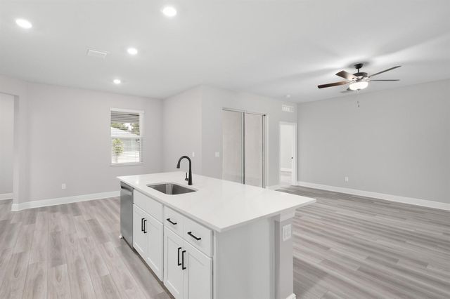 7876 104th Avenue, Vero Beach, FL 32967