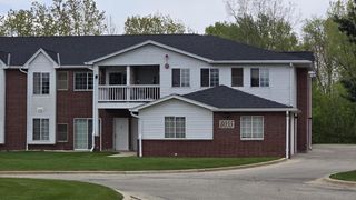 8055 LEXINGTON PLACE #12, Pleasant Prairie, WI 53158