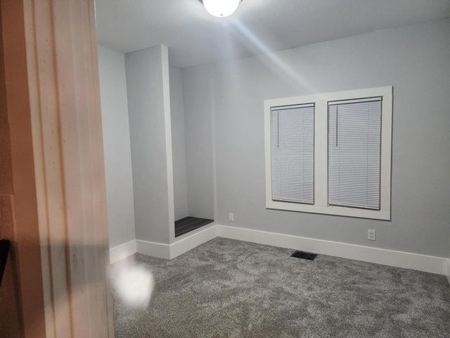 6205 32nd AVENUE, Kenosha, WI 53142